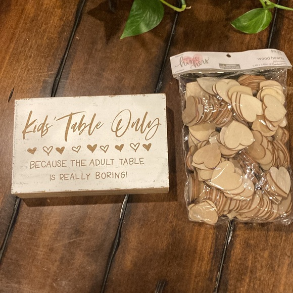 Kids Table Only Sign and New Bag of Wooden Hearts - Picture 2 of 10